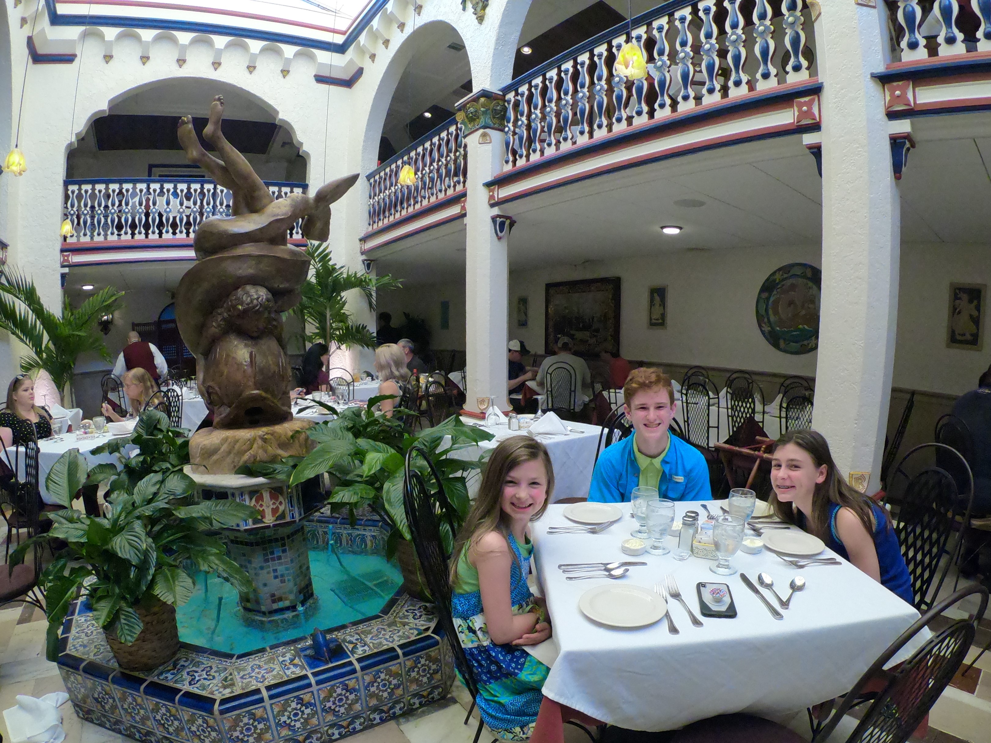 The Columbia Restaurant -Looking for some family fun in Florida? Here’s how have a terrific time in Tampa with kids and how you can save some big money on your visit.